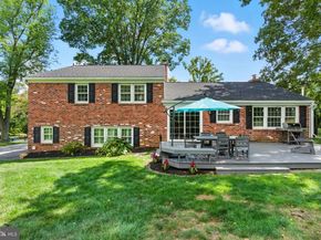 481 Red Coat Lane, Wayne PA 19087