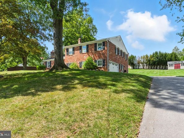 481 Red Coat Lane, Wayne PA 19087