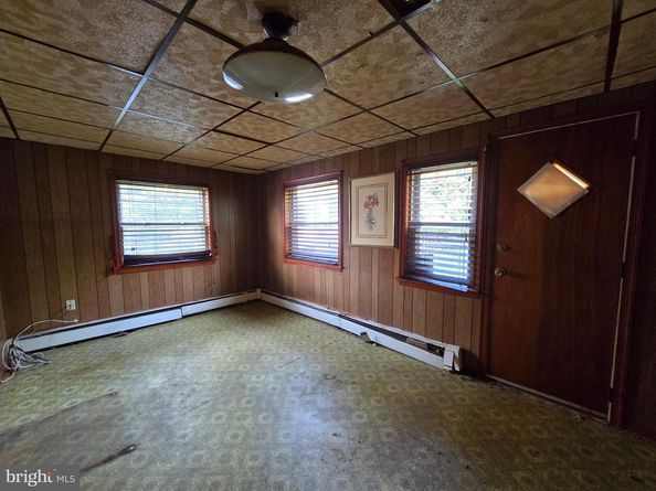 3817 Dennison Avenue, Drexel Hill PA 19026
