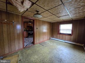 3817 Dennison Avenue, Drexel Hill PA 19026