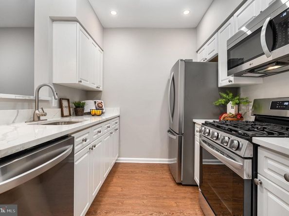 12915 Alton Square 117, Herndon VA 20170