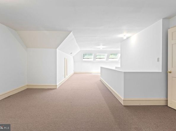 2944 University Terrace NW, Washington DC 20016