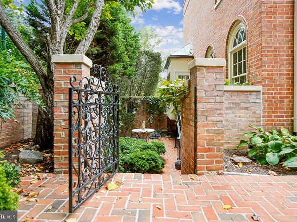 4016 Linnean Avenue NW, Washington DC 20008