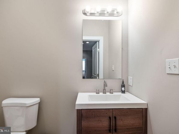 1654 N 6TH Street, Philadelphia PA 19122