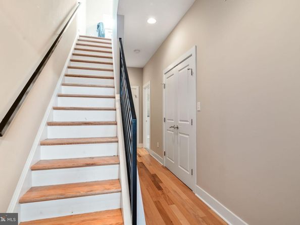 1654 N 6TH Street, Philadelphia PA 19122