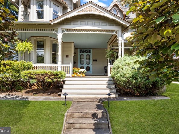 313 Washington Avenue, Newtown PA 18940