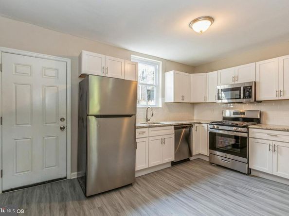 2040 Webster Street, Philadelphia PA 19146