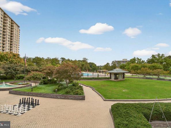 5225 Pooks Hill Road 1816N, Bethesda MD 20814