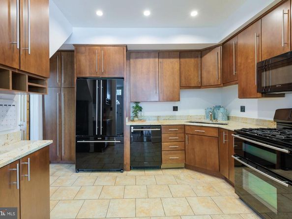 911 Independence Avenue SE, Washington DC 20003