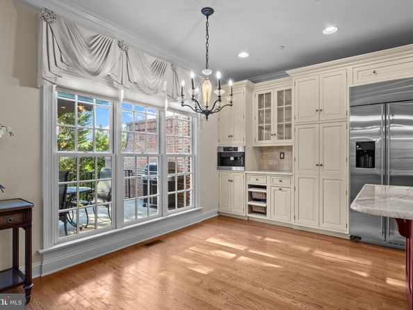 8 Dunham Lane, Newtown PA 18940