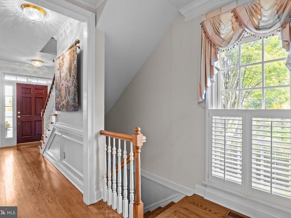 8 Dunham Lane, Newtown PA 18940