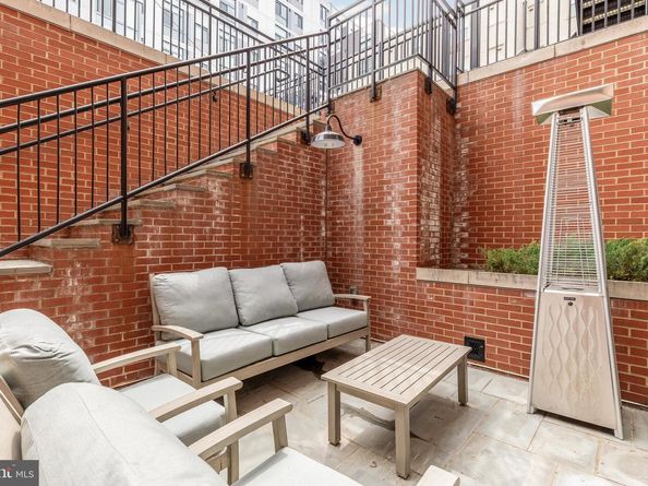 2122 N Street NW 1, Washington DC 20037