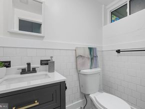 2539 Gallows Road, Dunn Loring VA 22027