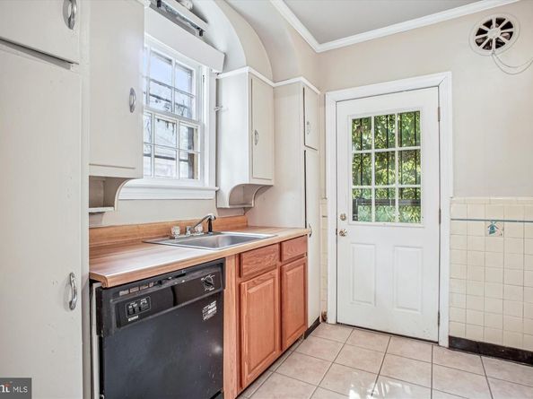 1739 Allison Street NE, Washington DC 20017