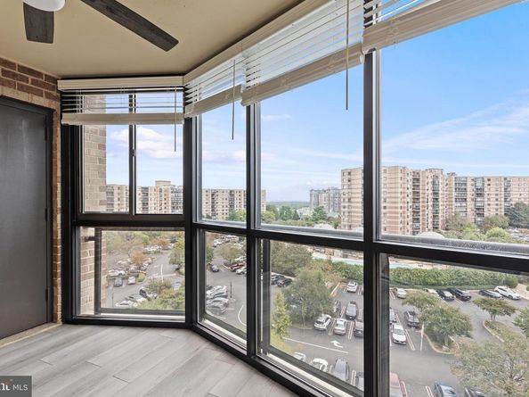 8370 Greensboro Drive 809, Mclean VA 22102