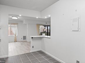 8370 Greensboro Drive 809, Mclean VA 22102