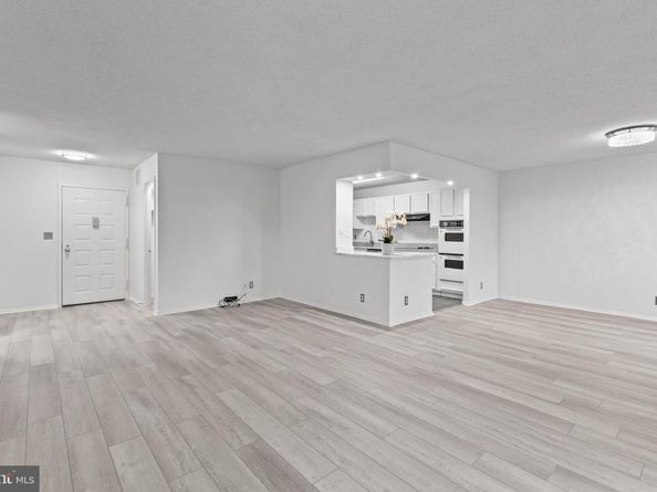 8370 Greensboro Drive 809, Mclean VA 22102