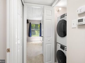 401 Shawmont Avenue B, Philadelphia PA 19128