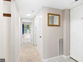 401 Shawmont Avenue B, Philadelphia PA 19128