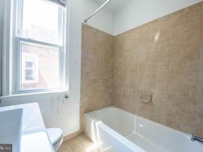 2241 40TH Place NW, Washington DC 20007