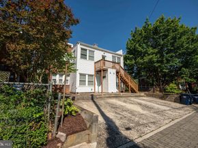 2241 40TH Place NW, Washington DC 20007