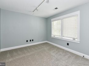 1812 N Randolph Street, Arlington VA 22207