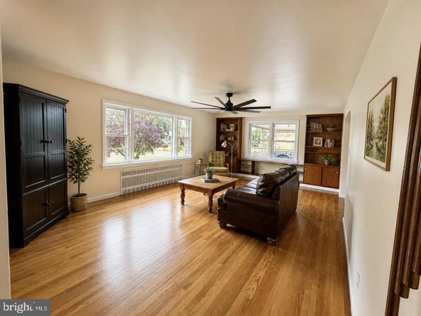 630 Cheswick Road, Philadelphia PA 19128