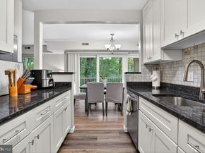 2911 Charing Cross Road 8, Falls Church VA 22042
