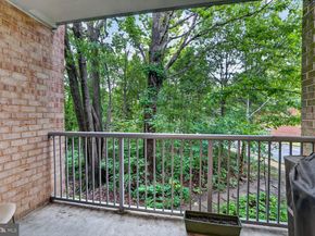 2911 Charing Cross Road 8, Falls Church VA 22042