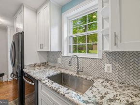 4618 28TH Road S B, Arlington VA 22206