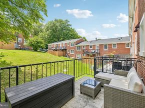 4618 28TH Road S B, Arlington VA 22206
