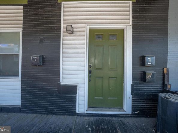 2735 N 13TH Street, Philadelphia PA 19133
