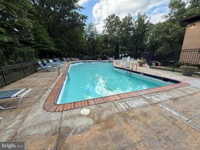 7829 Enola Street 101, Mclean VA 22102