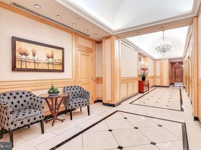 1500 Chestnut Street 4B, Philadelphia PA 19102