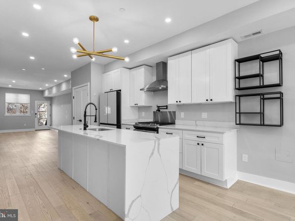 3572 13TH Street NW 2, Washington DC 20010
