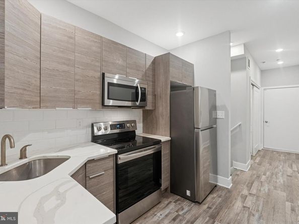 3817 Wallace Street, Philadelphia PA 19104