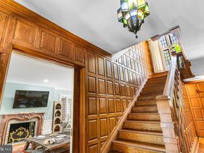 1670 Cloverly, Jenkintown PA 19046