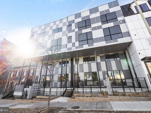 824 18TH Street NE 10, Washington DC 20002