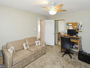 132 Roy Lane, Huntingdon Valley PA 19006