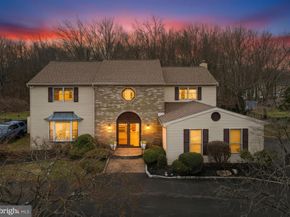 132 Roy Lane, Huntingdon Valley PA 19006