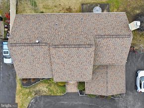 132 Roy Lane, Huntingdon Valley PA 19006