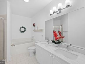 171 Somervelle Street 211, Alexandria VA 22304