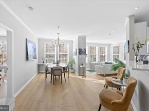 171 Somervelle Street 211, Alexandria VA 22304