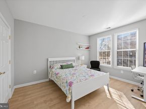 171 Somervelle Street 211, Alexandria VA 22304