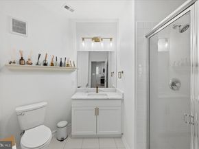 171 Somervelle Street 211, Alexandria VA 22304