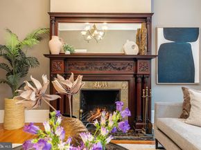 1805 Spruce Street, Philadelphia PA 19103