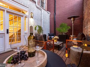 1805 Spruce Street, Philadelphia PA 19103