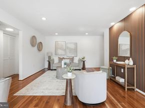 2850 Dover Lane 201, Falls Church VA 22042