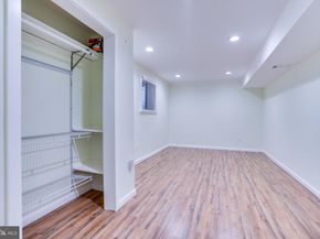 2851 Edgelea Road, Vienna VA 22181