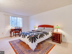 2851 Edgelea Road, Vienna VA 22181